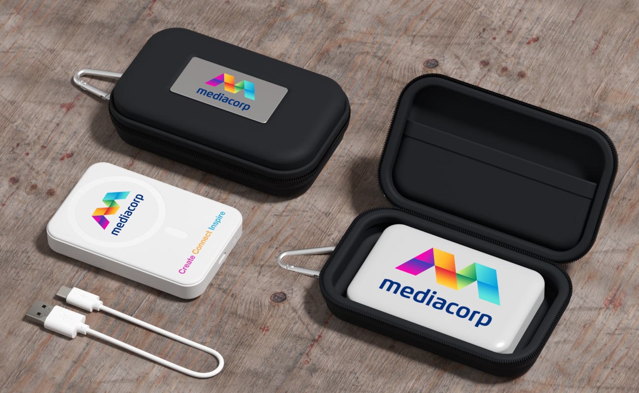 Force - Magnetic Wireless Power Banks with Logo gallery thumbnail