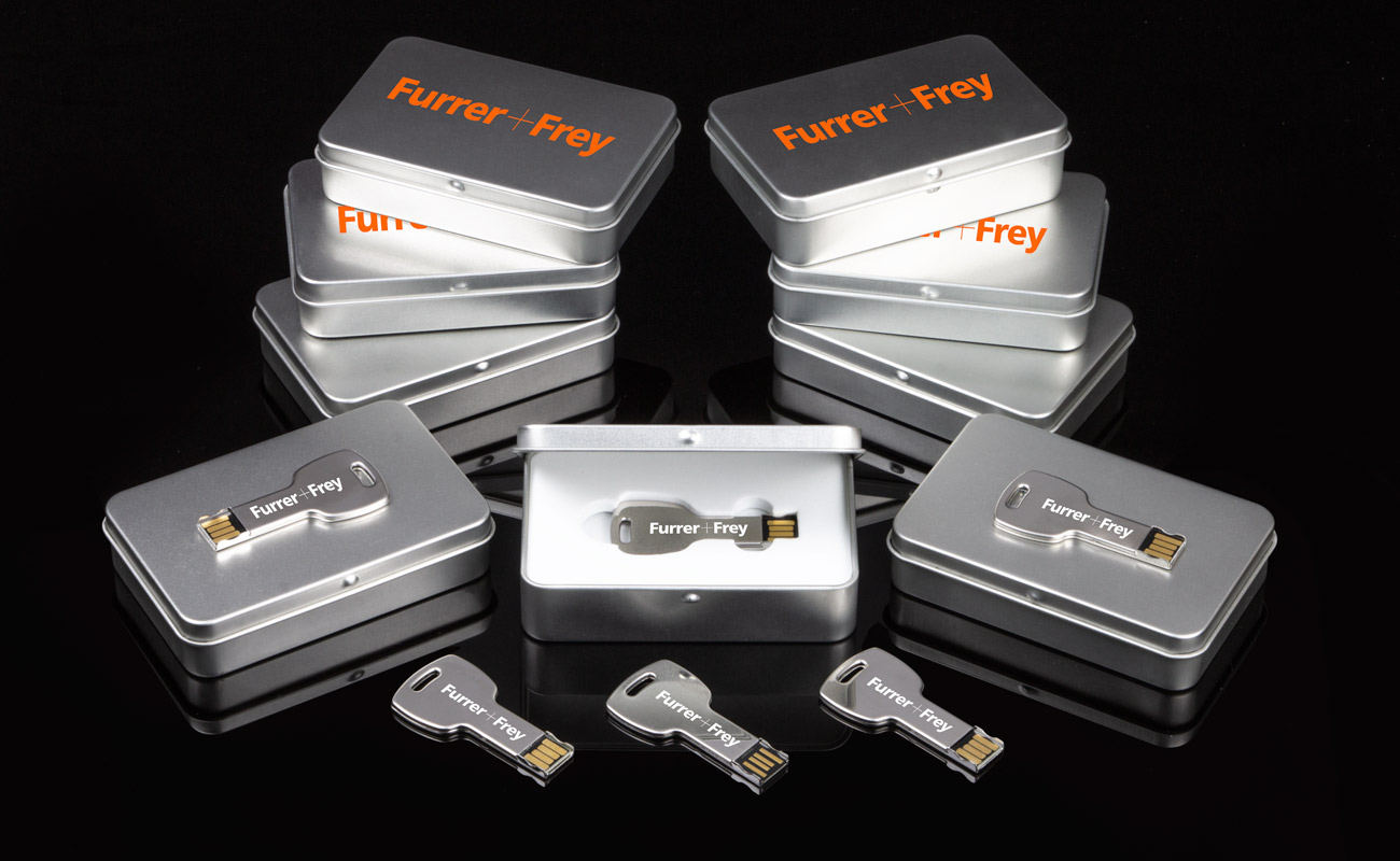 Key - Custom USB gallery thumbnail