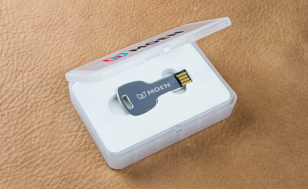 Key - USB Logo gallery thumbnail