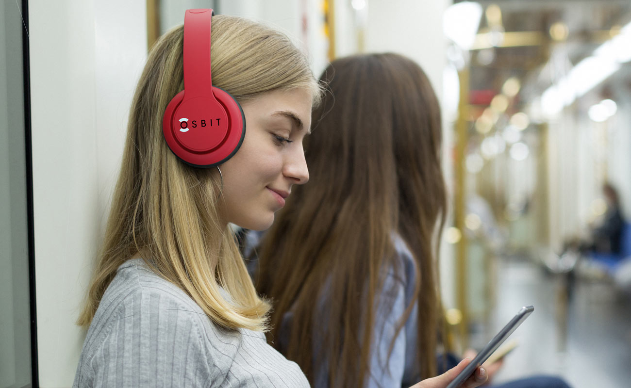 Mambo - Customised Headphones gallery thumbnail
