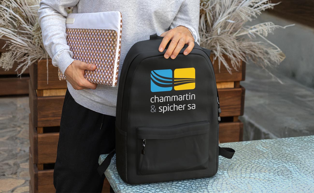 Quest - Backpack gallery thumbnail