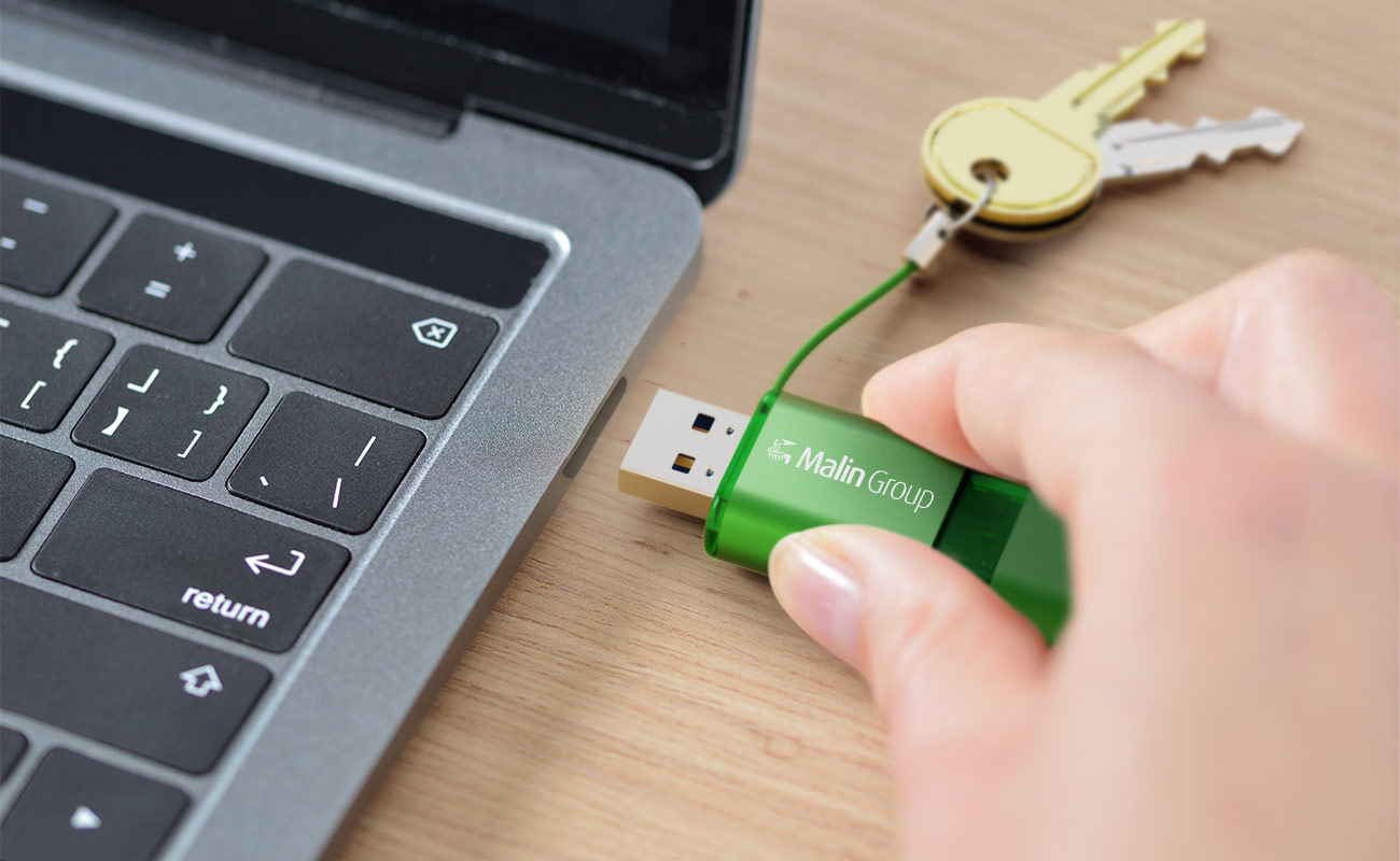 Shift - Custom USB With USB-C gallery thumbnail