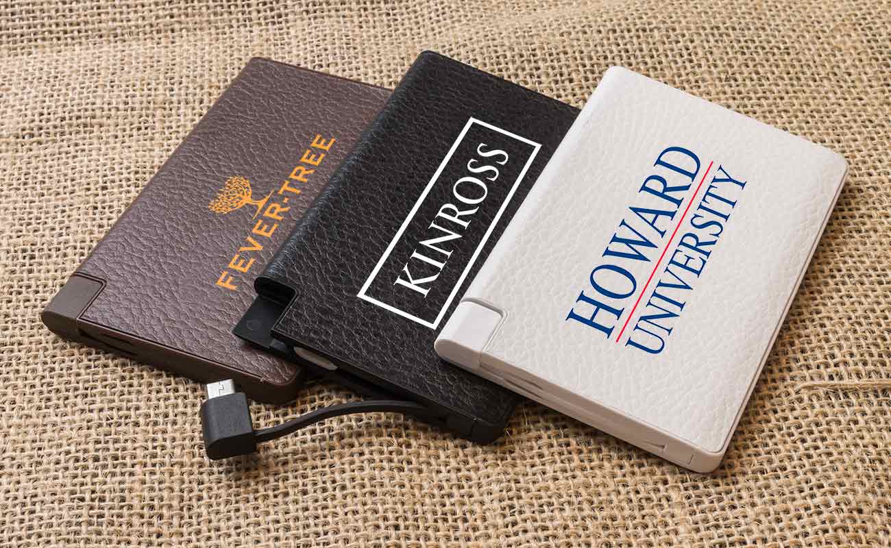 Tour - Credit Card Power Bank gallery thumbnail